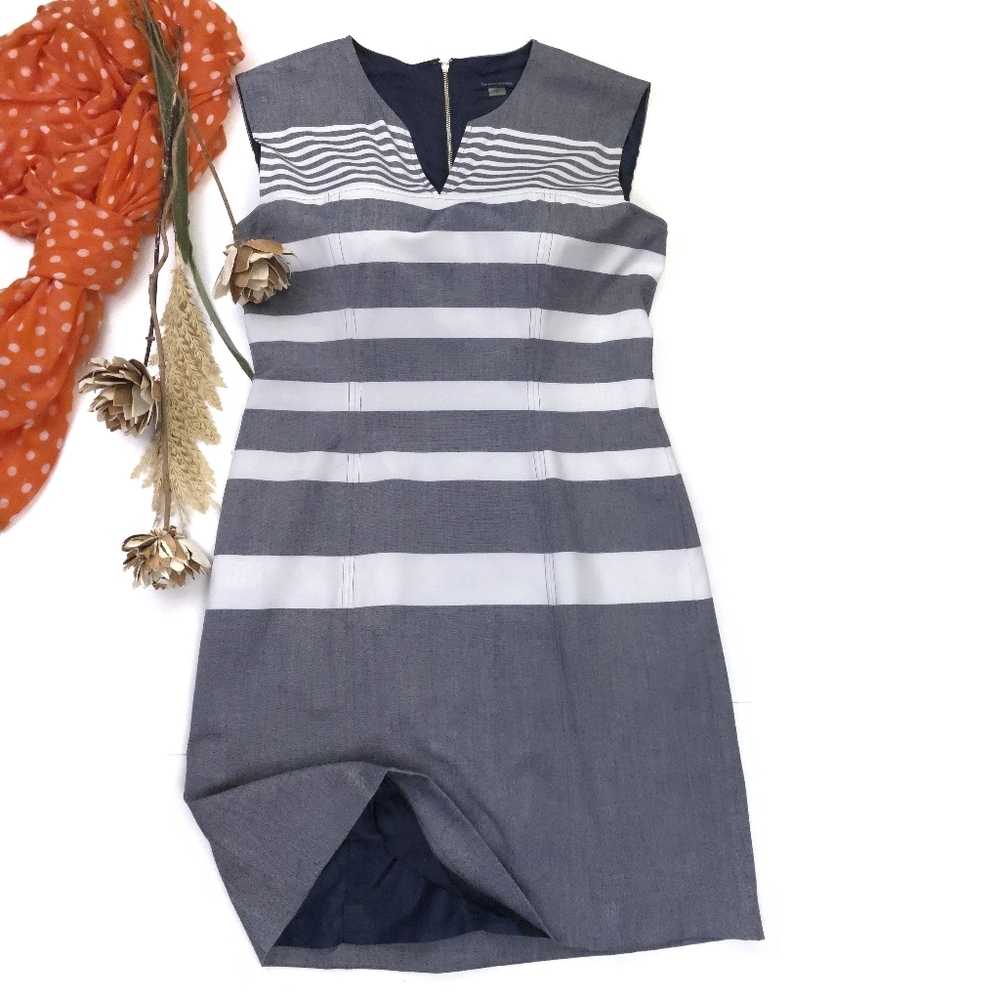 Tommy Hilfiger Women's Blue Grayish Striped Dress Sz 12 - Picture 10 of 10